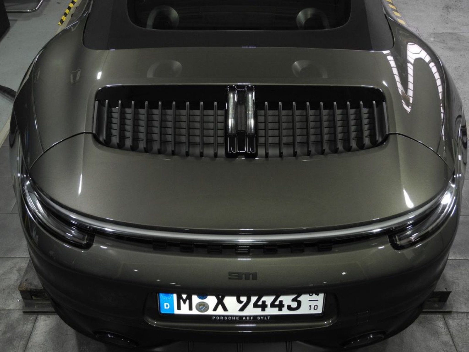 Porsche 992 GTS, Motorhaube